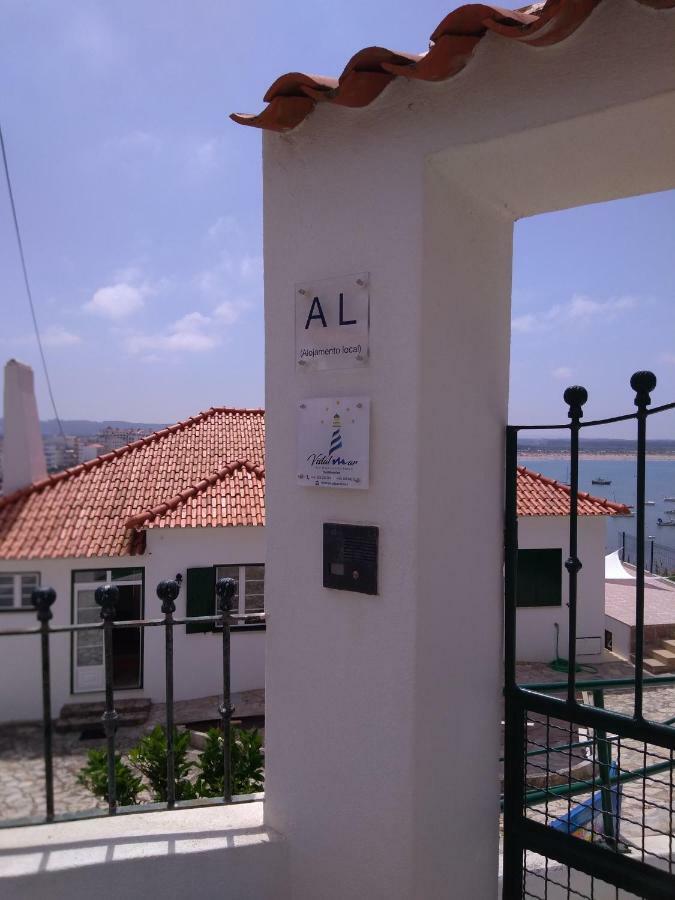לינה וארוחת בוקר סאו מרטיניו דו פורטו Vistalmar Sao Martinho מראה חיצוני תמונה