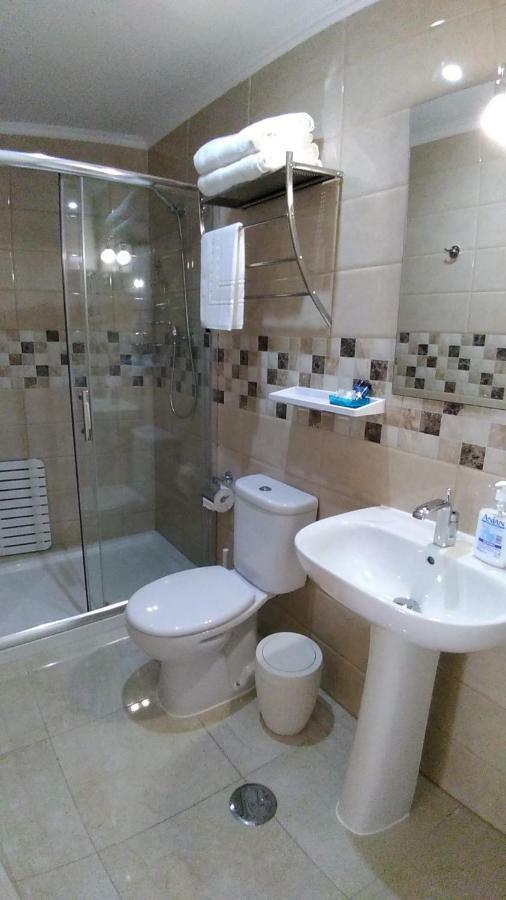 לינה וארוחת בוקר סאו מרטיניו דו פורטו Vistalmar Sao Martinho מראה חיצוני תמונה
